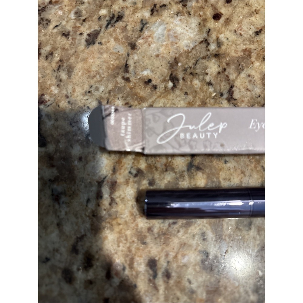 Julep Beauty TAUPE SHIMMER Crème-to-Powder Eyeshadow 101 Stick - Full Size - Picture 2 of 5